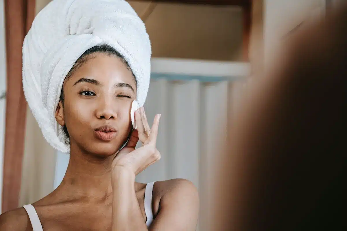 démaquillage  peau